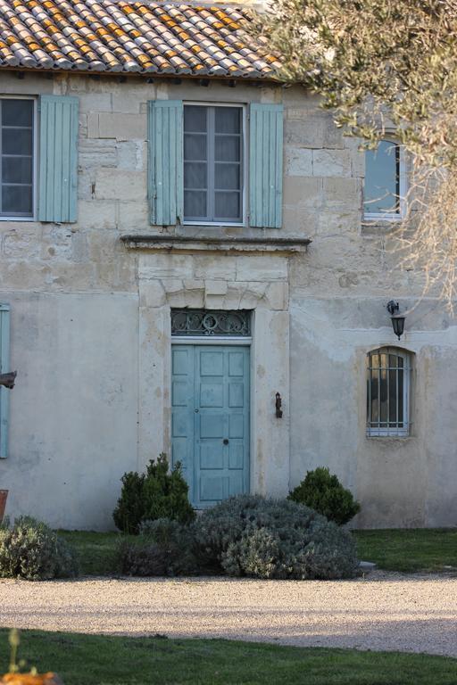 Mas Petit Prince Bed & Breakfast Arles Exterior photo